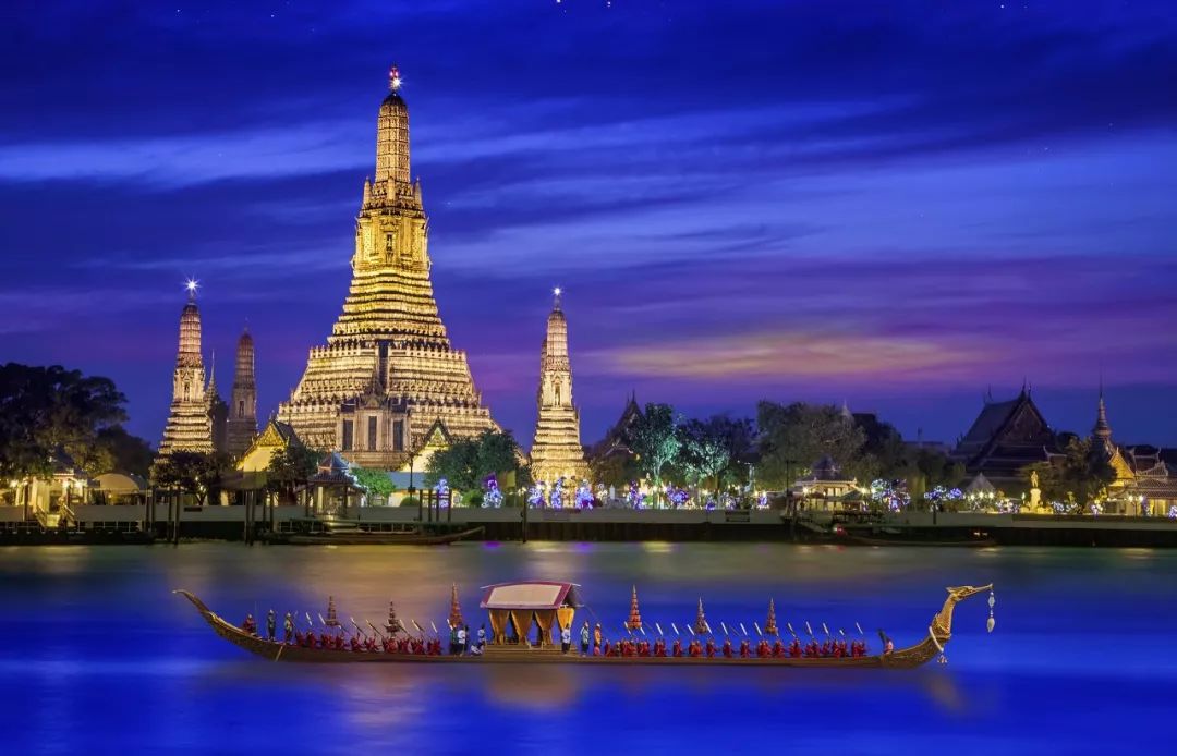 2、*<a href=http://www.yn167.com/tags/53.html target=_blank class=infotextkey><a href=http://www.yn167.com/lvyou/ target=_blank class=infotextkey>旅游攻略</a></a>