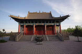 东城区护国寺周边特色小吃？