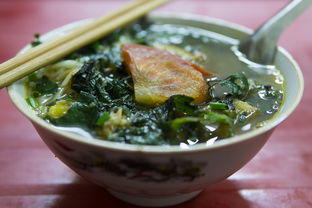  茶山老字号美食的历史渊源是什么？