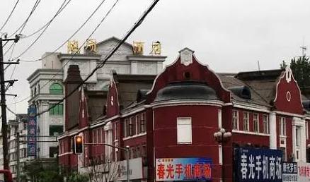 鞍山特色美食一条街在哪(鞍山特色美食一览，让你一饱口福)