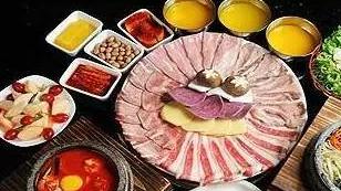 鞍山特色美食一条街在哪(鞍山特色美食一览，让你一饱口福)