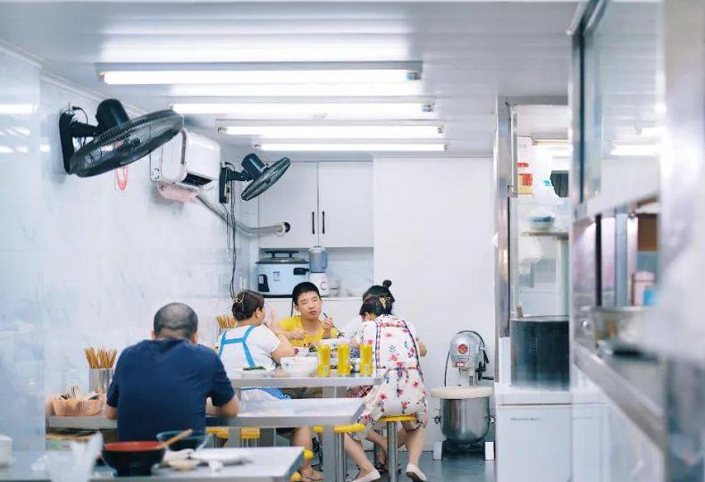 附近小吃一条街(美食推荐)