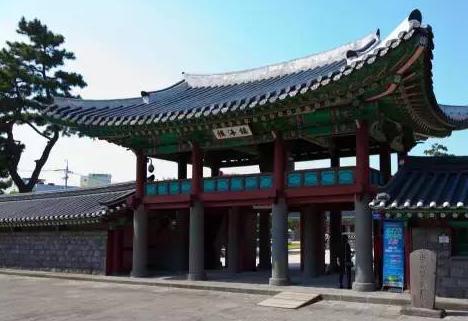 *八月天气可适合旅游