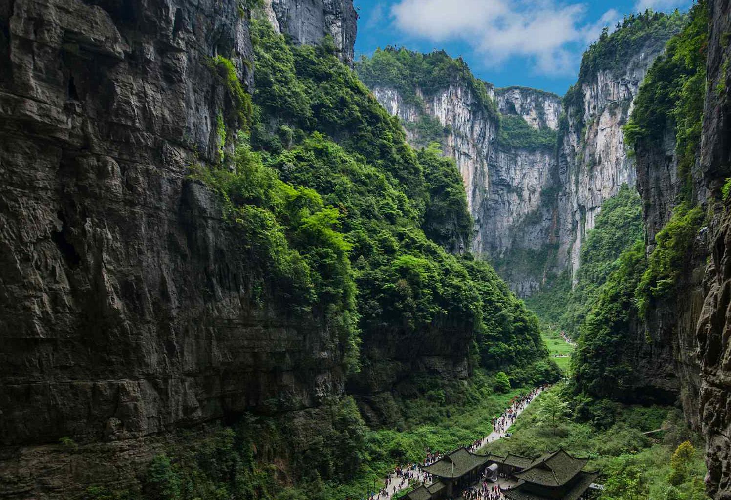 去天生三桥是差武隆天气吗